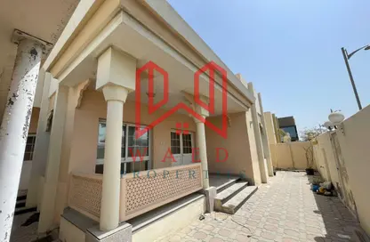 Villa - Studio - 2 Bathrooms for rent in Jumeirah 1 Villas - Jumeirah 1 - Jumeirah - Dubai