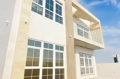 Villa - 5 Bedrooms - 7 Bathrooms for sale in Alreeman - Al Shamkha - Abu Dhabi