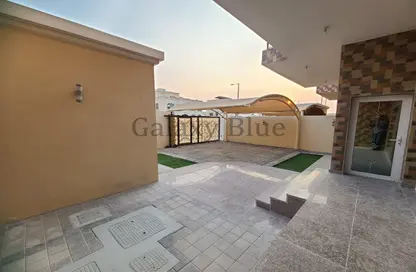 Villa - 4 Bedrooms - 7 Bathrooms for rent in Mohamed Bin Zayed Centre - Mohamed Bin Zayed City - Abu Dhabi
