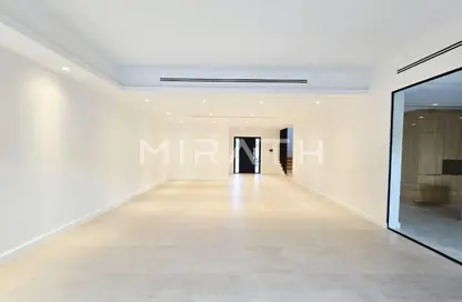 Villa - 3 Bedrooms - 4 Bathrooms for rent in Al Barsha 1 Villas - Al Barsha 1 - Al Barsha - Dubai Villa - 3 Bedrooms - 4 Bathrooms for rent in Al Barsha 1 Villas - Al Barsha 1 - Al Barsha - Dubai