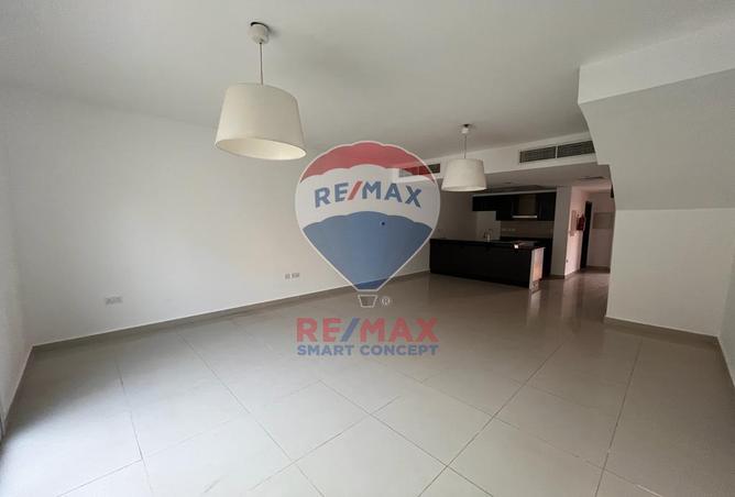 Villa - 3 Bedrooms - 4 Bathrooms for sale in Contemporary Style - Al Reef Villas - Al Reef - Abu Dhabi