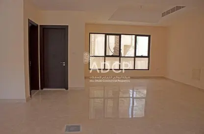 Villa - 4 Bedrooms - 5 Bathrooms for rent in Muroor Area - Abu Dhabi