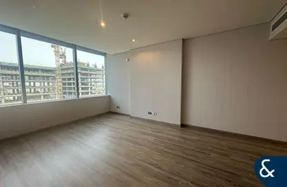 شقة - غرفة نوم - 2 حمامات للبيع في سكاي جاردنز - مركز دبي المالي العالمي - دبي