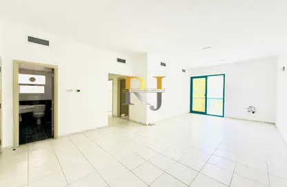 Apartment - 1 Bedroom - 2 Bathrooms for rent in Mankhool - Bur Dubai - Dubai