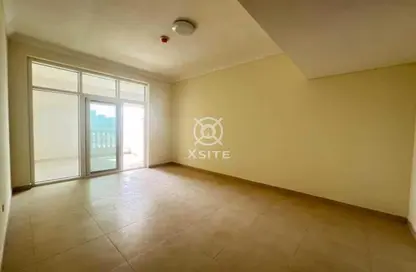 Apartment - 3 Bedrooms - 4 Bathrooms for rent in Plaza Residences 2 - Plaza Residences - Jumeirah Village Circle - Dubai