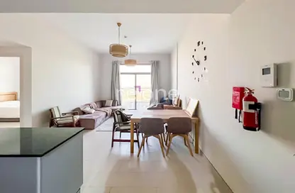 شقة - غرفة نوم - 2 حمامات للايجار في العزيزي روي المتوسطي - الفرجان - دبي شقة - غرفة نوم - 2 حمامات للايجار في العزيزي روي المتوسطي - الفرجان - دبي