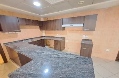 Apartment - 2 Bedrooms - 2 Bathrooms for rent in Metro Building - Al Barsha 1 - Al Barsha - Dubai