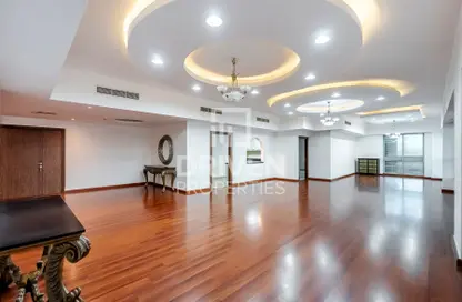 Apartment - 4 Bedrooms - 5 Bathrooms for rent in Executive Tower J - Executive Towers - Business Bay - Dubai