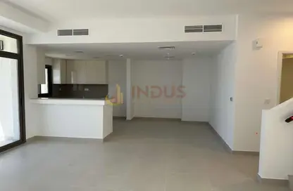 Empty Room image for: Villa - 3 Bedrooms - 3 Bathrooms for sale in Reem Townhouses - Town Square - Dubai, Image 1