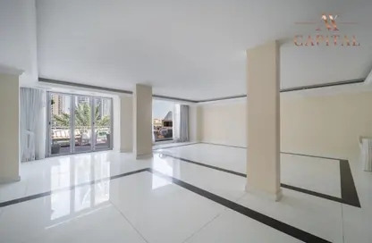 Villa - 4 Bedrooms - 5 Bathrooms for rent in Al Anbar Villas - Dubai Marina - Dubai