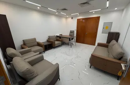 مركز أعمال - استوديو للايجار في النصر بلازا - عود ميثاء - بر دبي - دبي