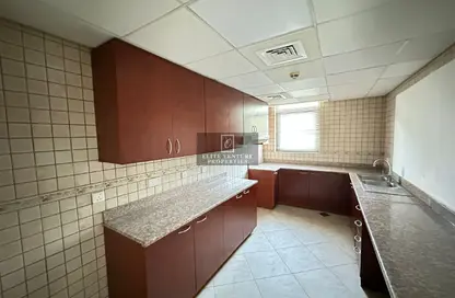 Apartment - 3 Bedrooms - 3 Bathrooms for rent in Shakespeare Circus 3 - Shakespeare Circus - Motor City - Dubai