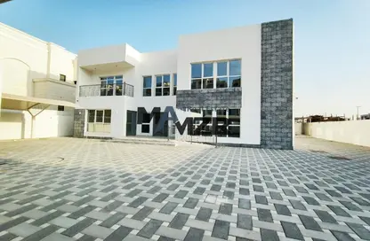 Villa - 5 Bedrooms - 7+ Bathrooms for sale in Al Merief - Khalifa City - Abu Dhabi