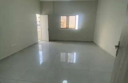 Apartment - 1 Bedroom - 2 Bathrooms for rent in Al Jurf Industrial 3 - Al Jurf Industrial - Ajman
