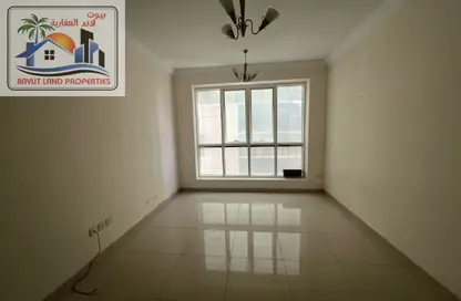 Apartment - 1 Bedroom - 2 Bathrooms for rent in Dar Al Majaz - Jamal Abdul Nasser Street - Al Majaz - Sharjah
