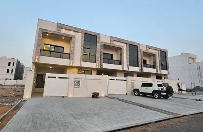 Townhouse - 5 Bedrooms - 7 Bathrooms for sale in Al Helio 2 - Al Helio - Ajman