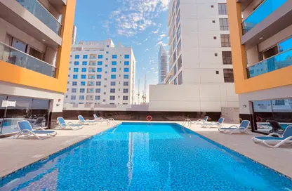 Apartment - 1 Bedroom - 2 Bathrooms for rent in Jumeirah Garden City - Al Satwa - Dubai