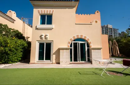 فيلا - 5 غرف نوم - 5 حمامات للبيع في أوليفا - قمم النصر - مدينة دبي الرياضية - دبي