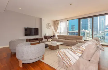 Living Room image for: Apartment - 3 Bedrooms - 3 Bathrooms for rent in Building 21A - City Walk - Dubai, Image 1
