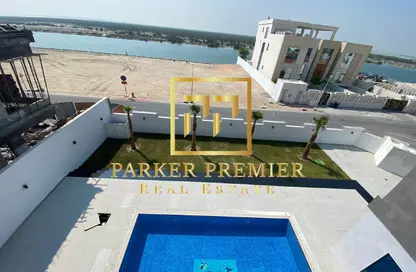 Villa - 6 Bedrooms - 7 Bathrooms for sale in West Yas - Yas Island - Abu Dhabi