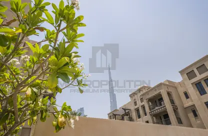 Apartment - 2 Bedrooms - 3 Bathrooms for rent in Reehan 6 - Reehan - Old Town - Dubai