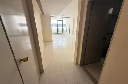 Apartment - 2 Bedrooms - 2 Bathrooms for rent in Mankhool - Bur Dubai - Dubai