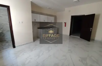 Apartment - Studio - 1 Bathroom for rent in Al Jurf Industrial 2 - Al Jurf Industrial - Ajman