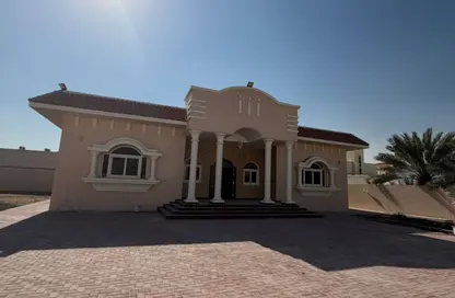 فيلا - 3 غرف نوم - 4 حمامات للبيع في القراين 4 - القراين - الشارقة