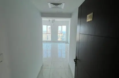 Apartment - 2 Bedrooms - 2 Bathrooms for rent in Ajman Corniche Residences - Ajman Corniche Road - Ajman