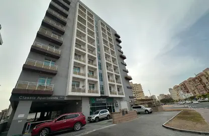 Apartment - 1 Bedroom - 2 Bathrooms for sale in Classic Apartments - CBD (Central Business District) - International City - Dubai