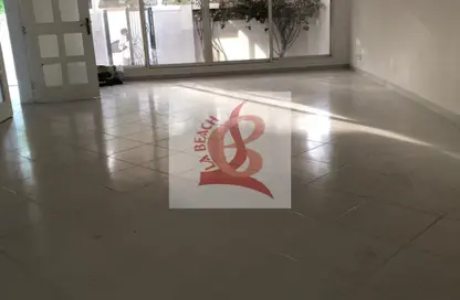 Villa - 3 Bedrooms - 4 Bathrooms for rent in Al Garhoud Villas - Al Garhoud - Dubai Villa - 3 Bedrooms - 4 Bathrooms for rent in Al Garhoud Villas - Al Garhoud - Dubai