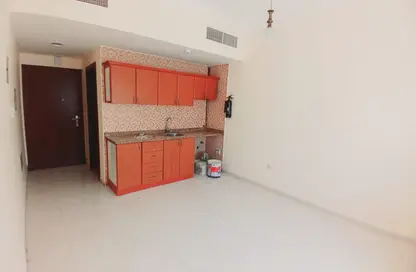 Apartment - Studio - 1 Bathroom for rent in Muwaileh - Sharjah