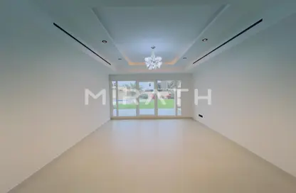 مجمع سكني - 5 غرف نوم - 6 حمامات للايجار في فلل البرشاء 1 - البرشاء 1 - البرشاء - دبي