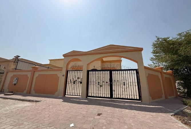 15760017 - Property Image 2