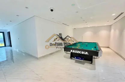 Apartment - 1 Bedroom - 2 Bathrooms for rent in Sama Al Jaddaf - Al Jaddaf - Dubai