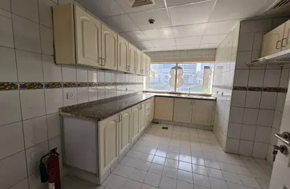 Apartment - 2 Bedrooms - 2 Bathrooms for rent in Al Wahda Building - Al Majaz 2 - Al Majaz - Sharjah