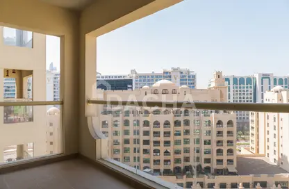 Apartment - 1 Bedroom - 2 Bathrooms for sale in Al Khushkar - Shoreline Apartments - Palm Jumeirah - Dubai