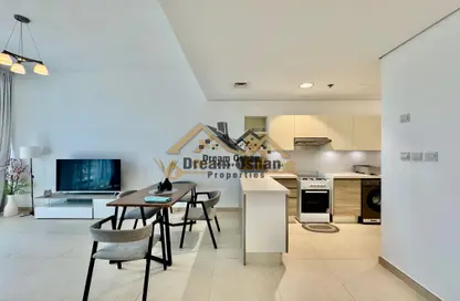 Apartment - 1 Bedroom - 2 Bathrooms for rent in Iris Amber - Al Jaddaf - Dubai