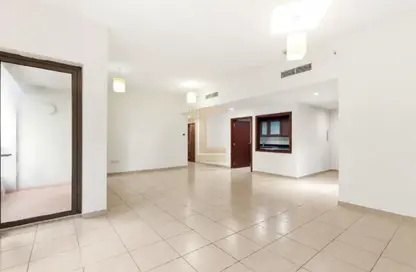 شقة - 3 غرف نوم - 4 حمامات للايجار في صدف 5 - صدف - مساكن شاطئ الجميرا - دبي