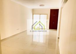 Empty Room image for: Apartment - 2 bedrooms - 3 bathrooms for rent in Muwaileh 29 Building - Muwaileh - Sharjah, Image 1