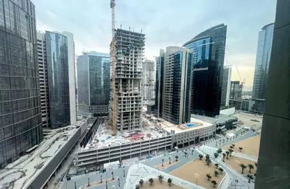 مكتب - استوديو - 1 حمام للايجار في القمة - الخليج التجاري - دبي