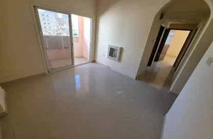 Apartment - 2 Bedrooms - 2 Bathrooms for rent in Ajman Corniche Residences - Ajman Corniche Road - Ajman