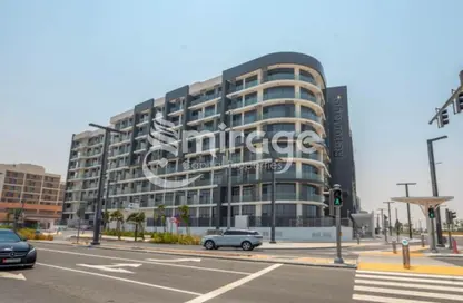 Apartment - Studio - 1 Bathroom for sale in The Gate - Masdar City - Abu Dhabi