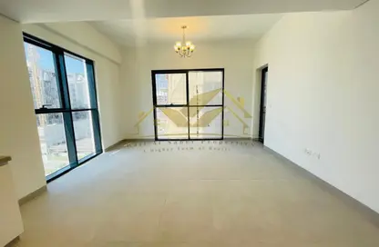 Apartment - 1 Bedroom - 2 Bathrooms for rent in Jumeirah Garden City - Al Satwa - Dubai