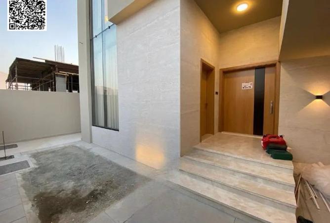 15312800 - Property Image 2
