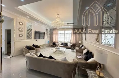 فيلا - 8 غرف نوم - 8 حمامات للايجار في الورقاء 4 - الورقاء - دبي