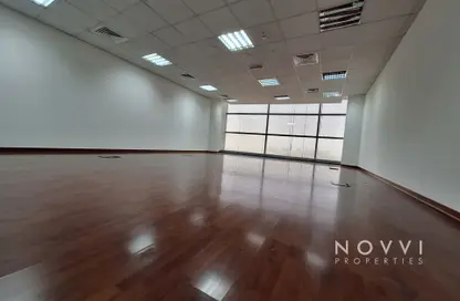 Office Space - Studio - 4 Bathrooms for rent in Shatha Tower - Dubai Media City - Dubai