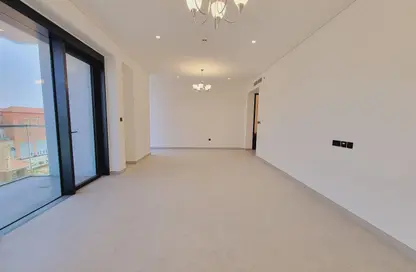 Apartment - 2 Bedrooms - 4 Bathrooms for rent in Dubai Healthcare City - Bur Dubai - Dubai