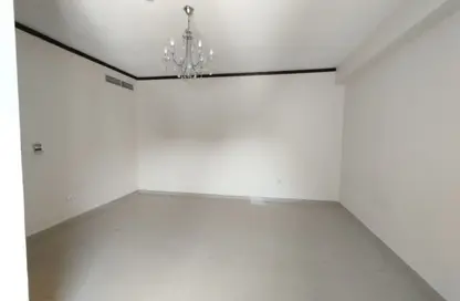Apartment - 2 Bedrooms - 2 Bathrooms for rent in Hajar Building - Muwaileh Commercial - Sharjah