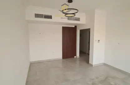 Apartment - 3 Bedrooms - 3 Bathrooms for rent in Al Khan Corniche - Al Khan - Sharjah